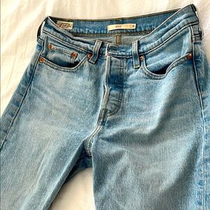 Levi’s Wedgie Jeans 28